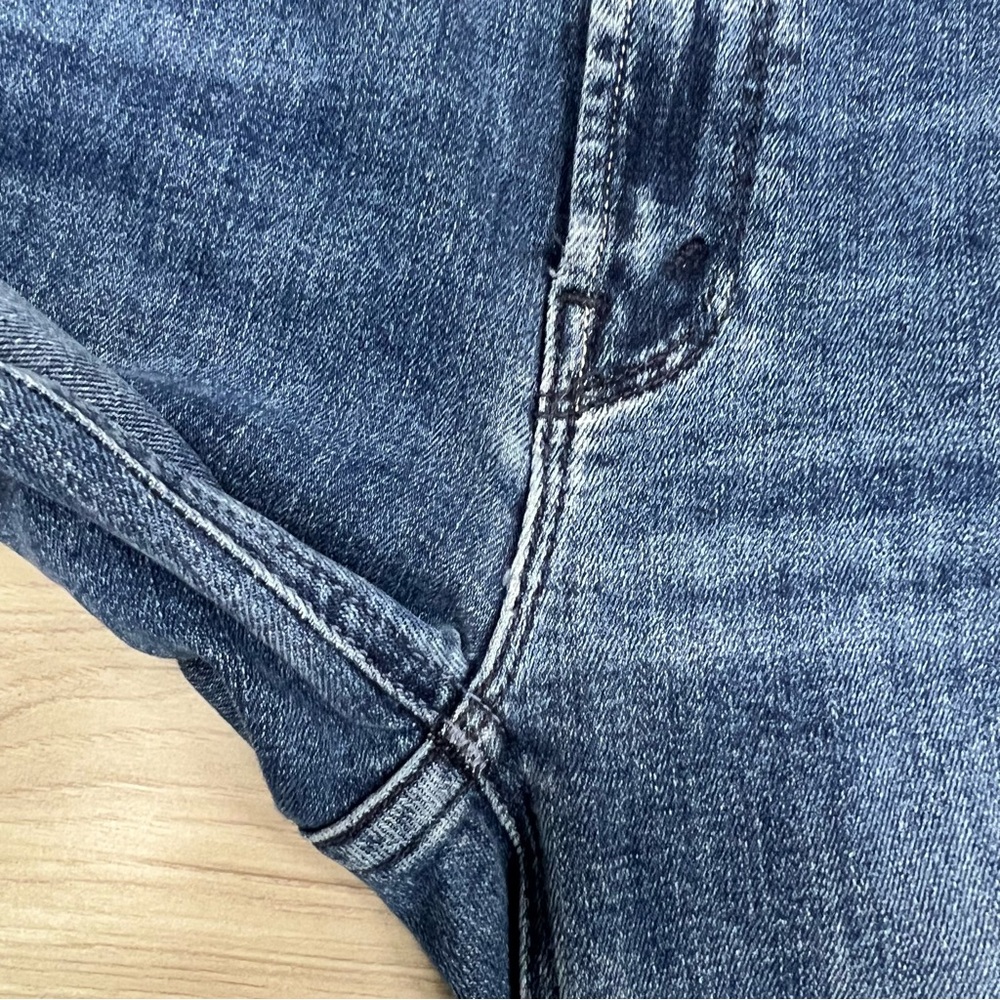Mother The Mid Rise Dazzler Ankle Fray Jeans in Weekend Warrior Size 24 - Picture 7 of 16